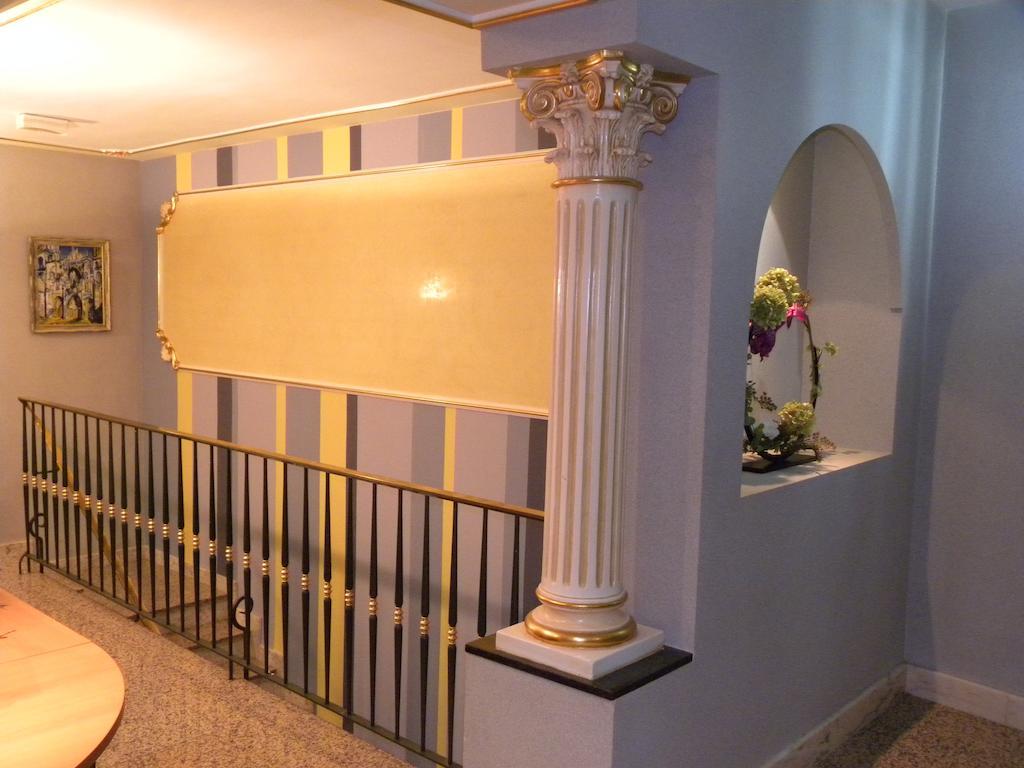 Hotel Duque De Calabria